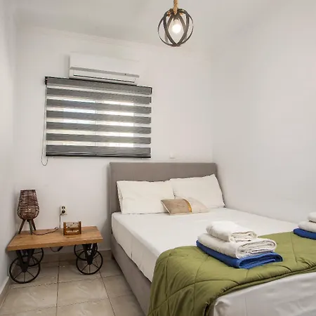 וילה Kalimera גנאדי